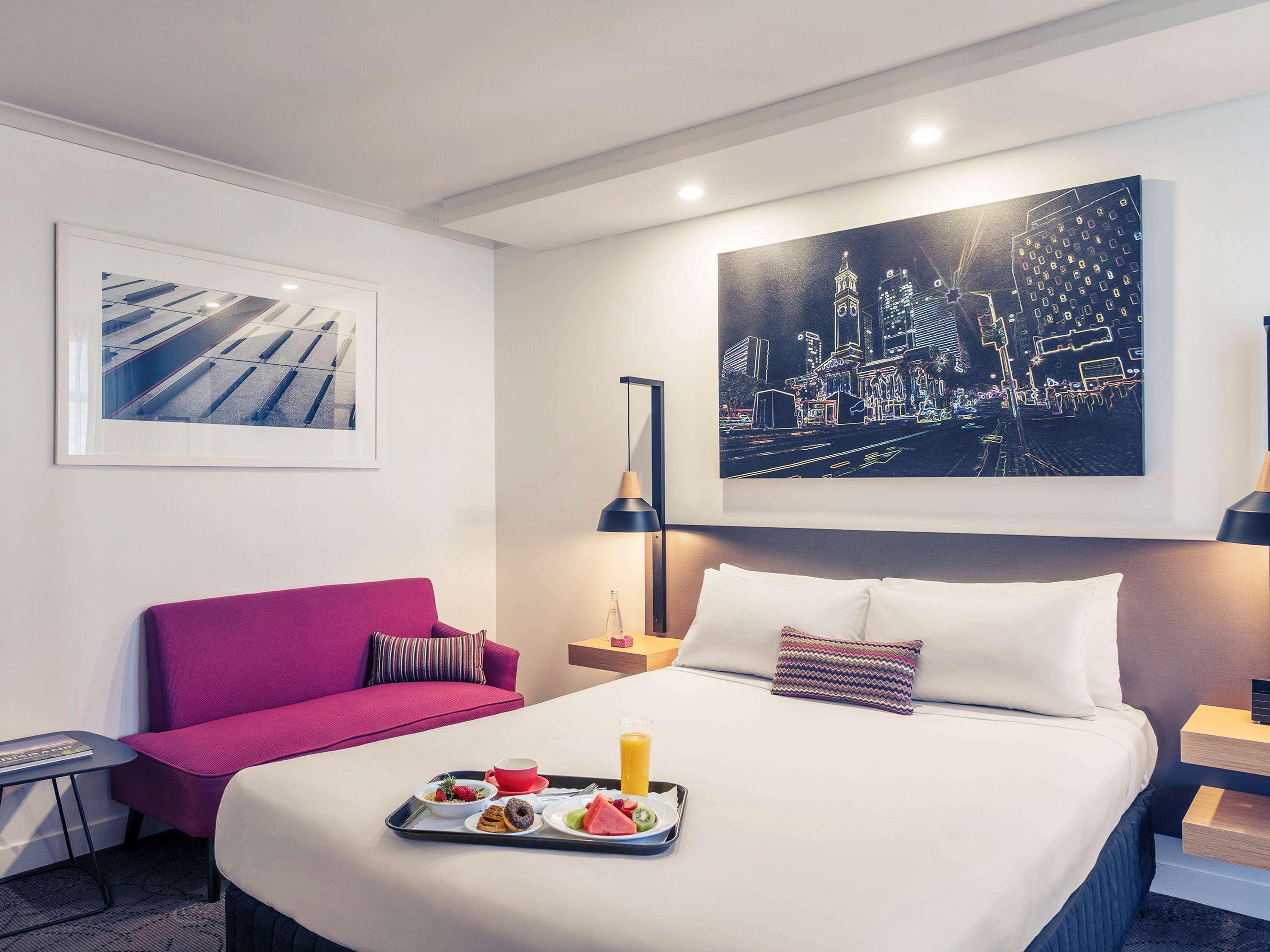 Mercure Brisbane King George Square Экстерьер фото