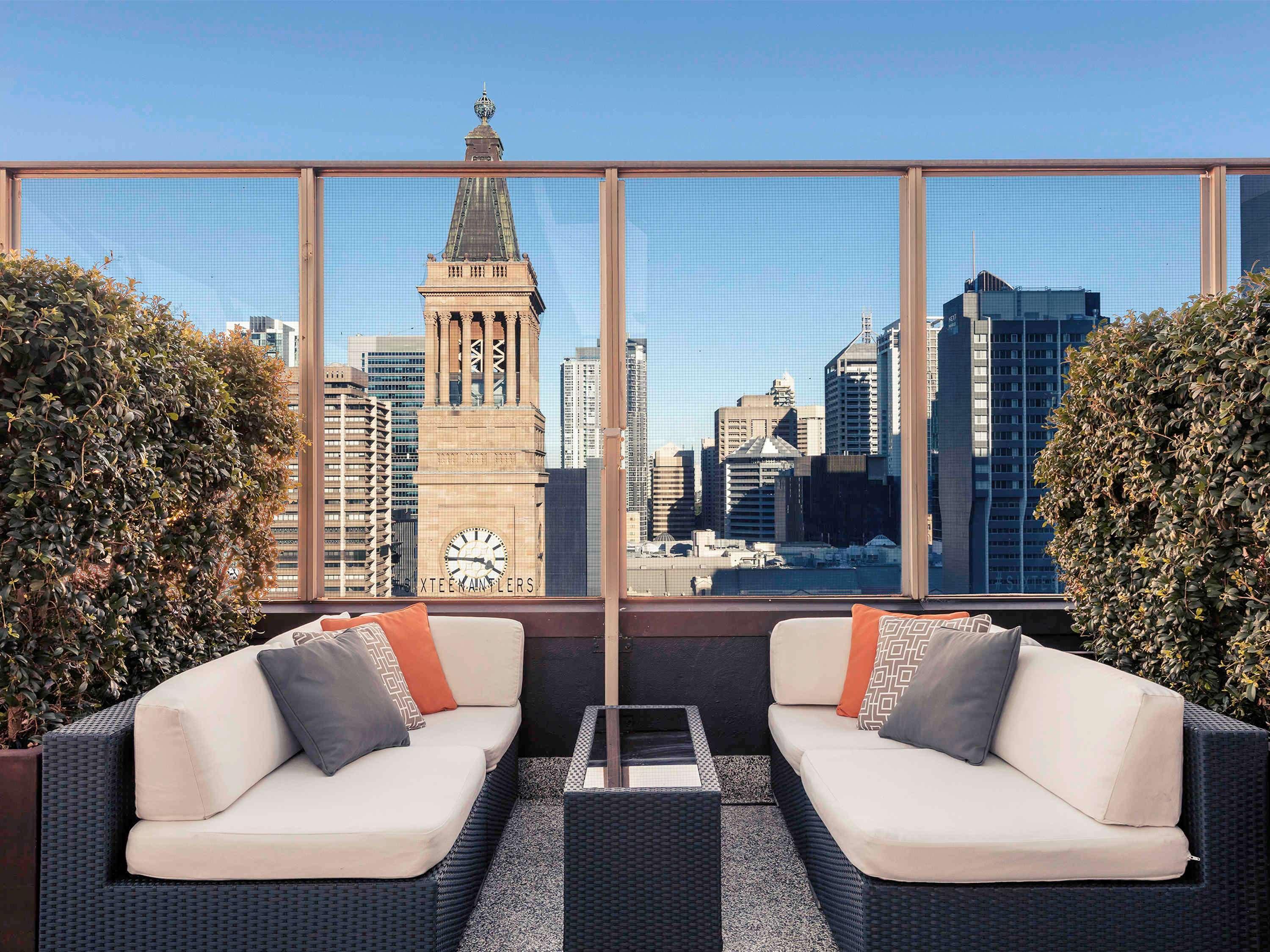 Mercure Brisbane King George Square Экстерьер фото