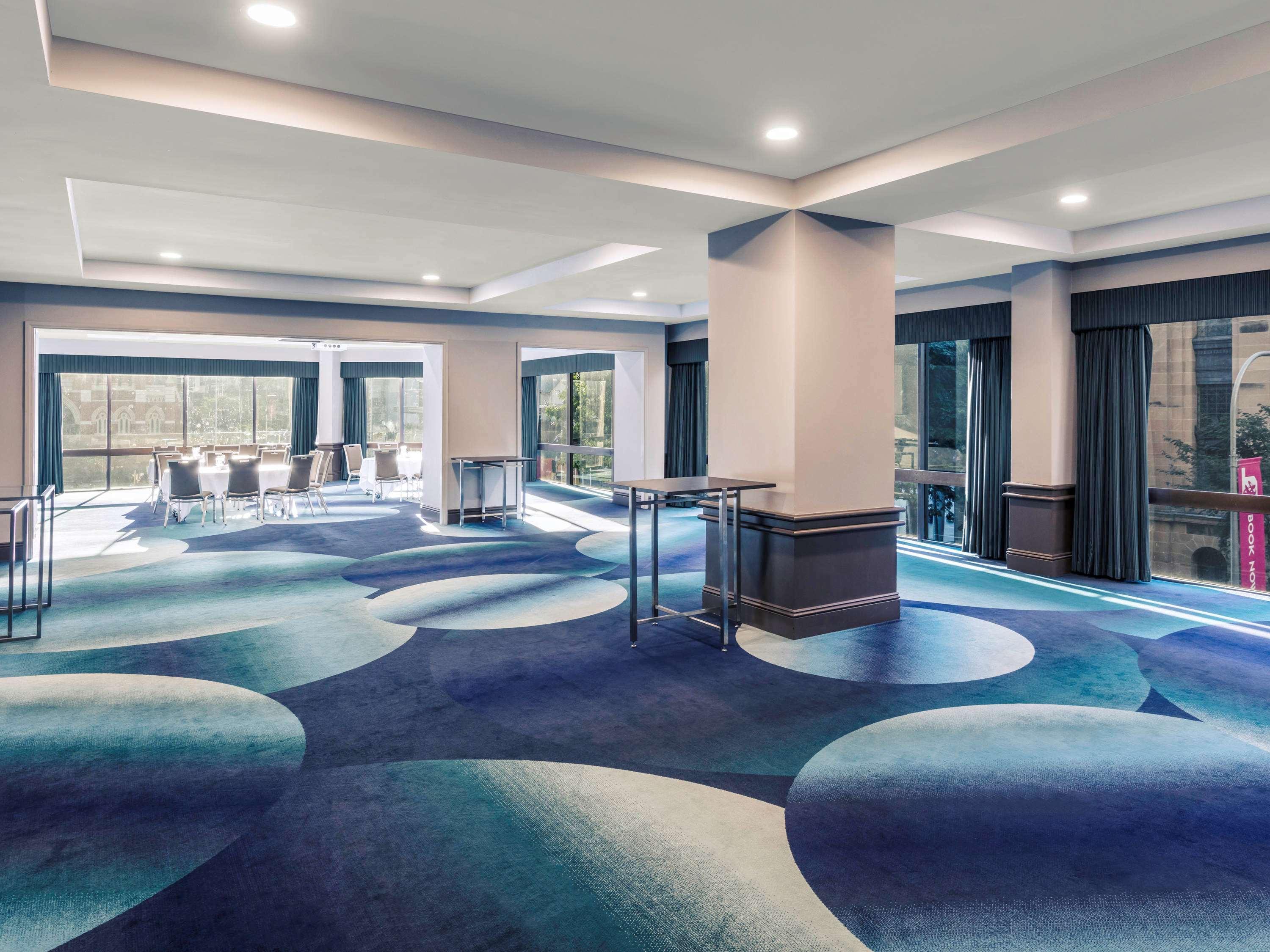 Mercure Brisbane King George Square Экстерьер фото
