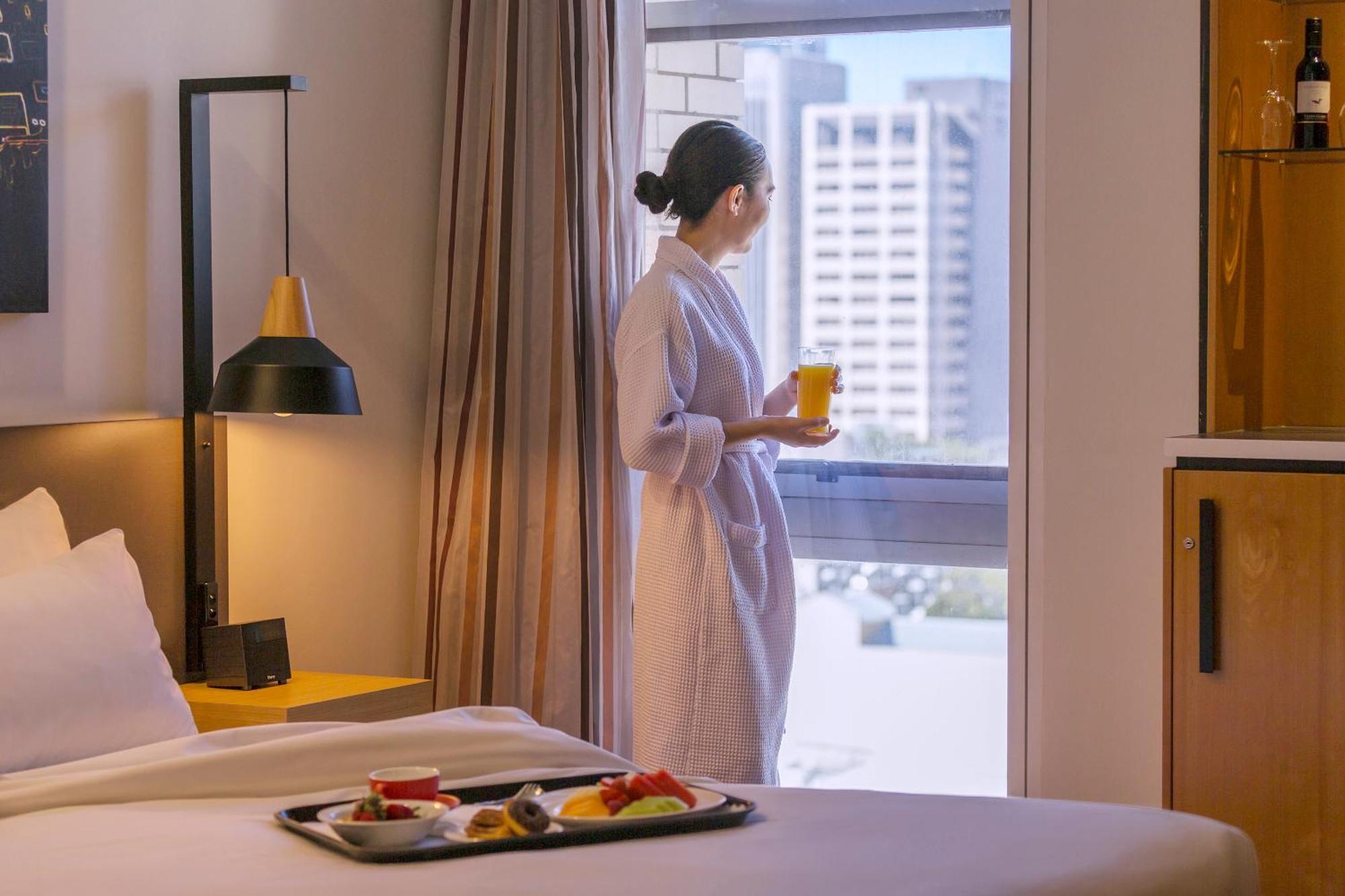 Mercure Brisbane King George Square Номер фото