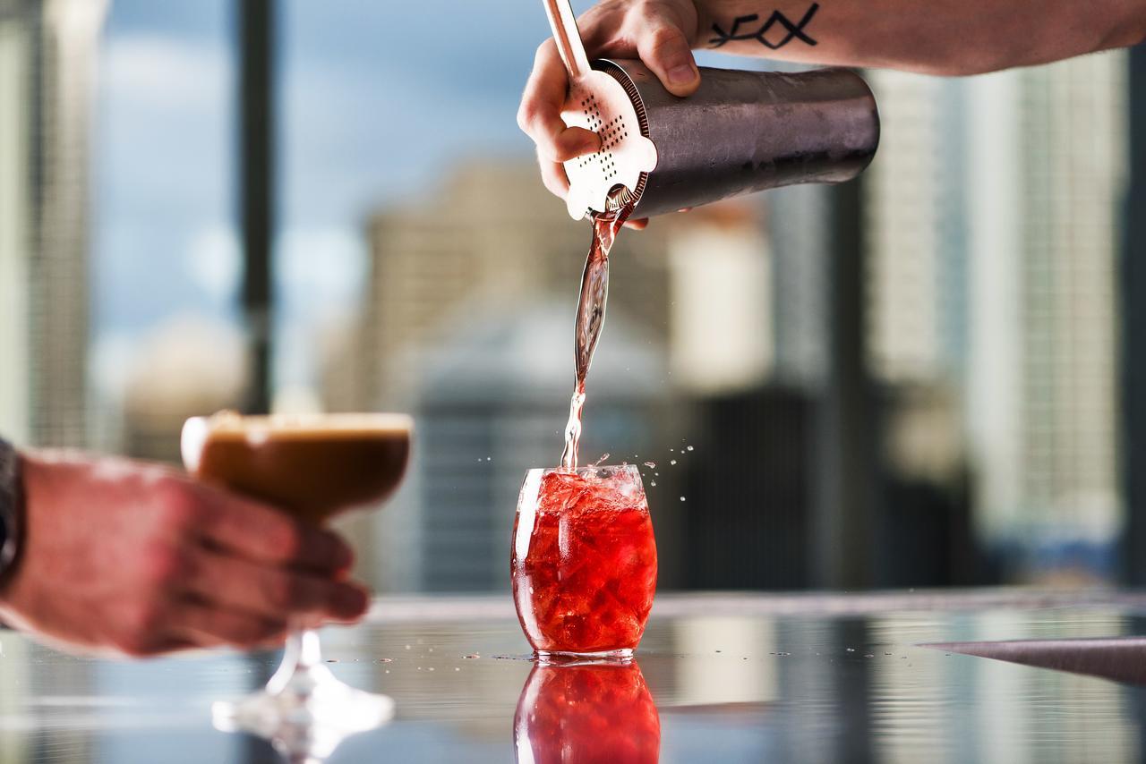 Mercure Brisbane King George Square Экстерьер фото